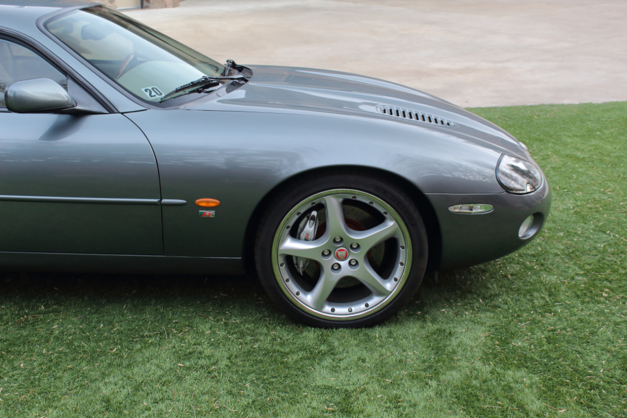 Jaguar XK-Series XKR Coupe 2003