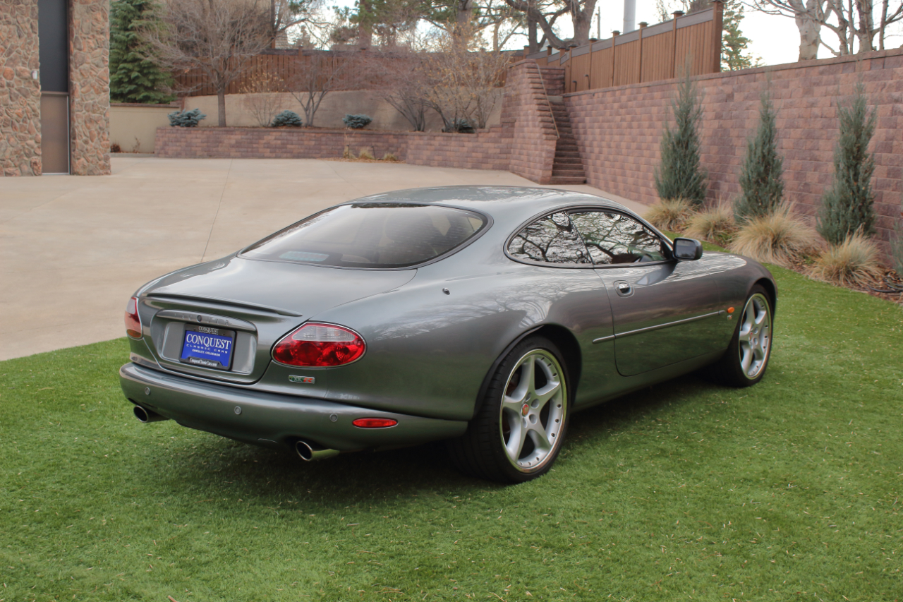 Jaguar XK-Series XKR Coupe 2003