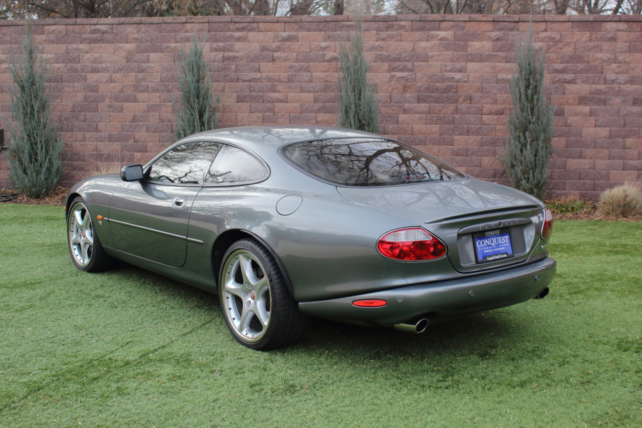 Jaguar XK-Series XKR Coupe 2003