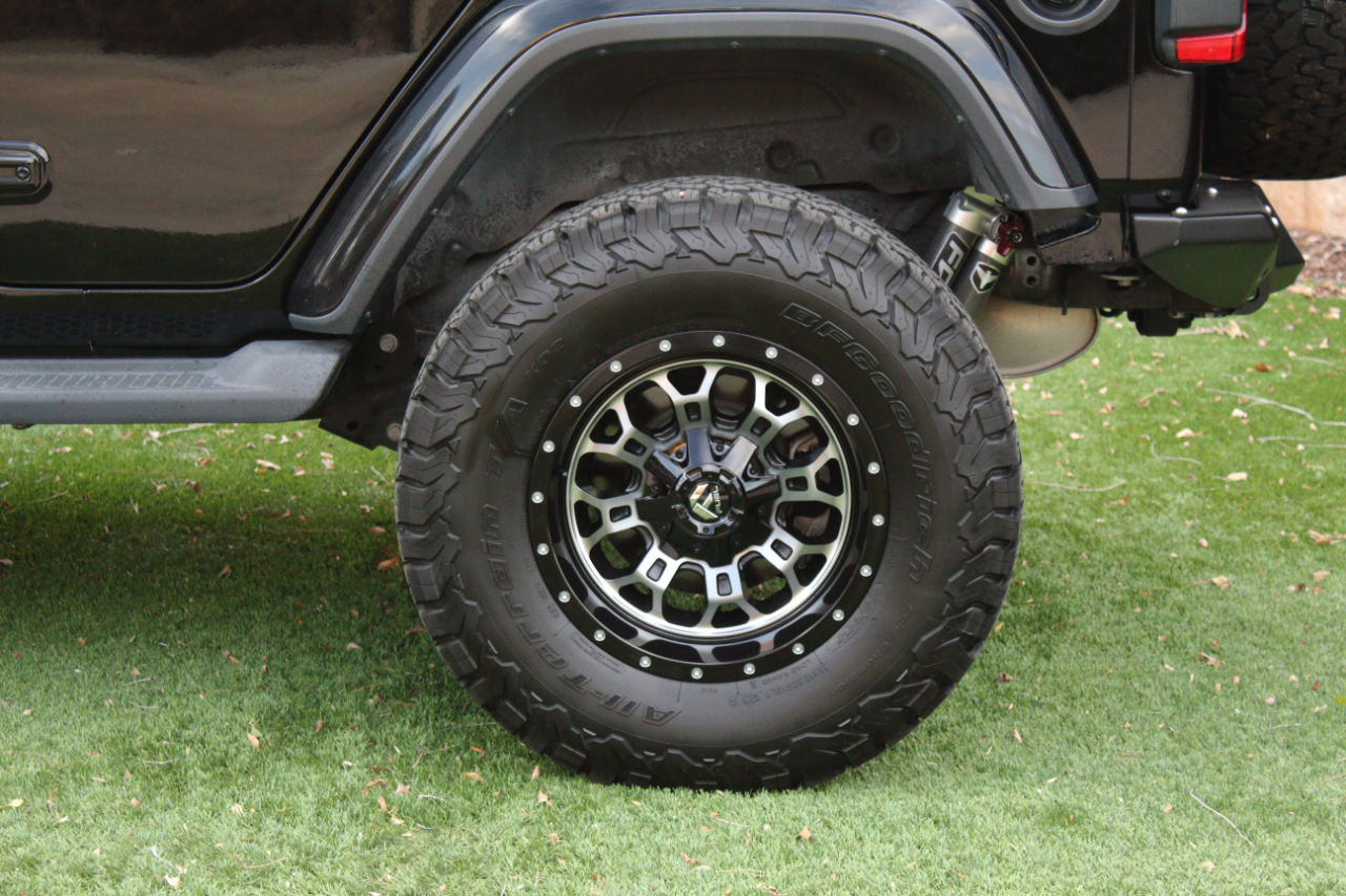 Jeep Wrangler Unlimited Sahara 2018