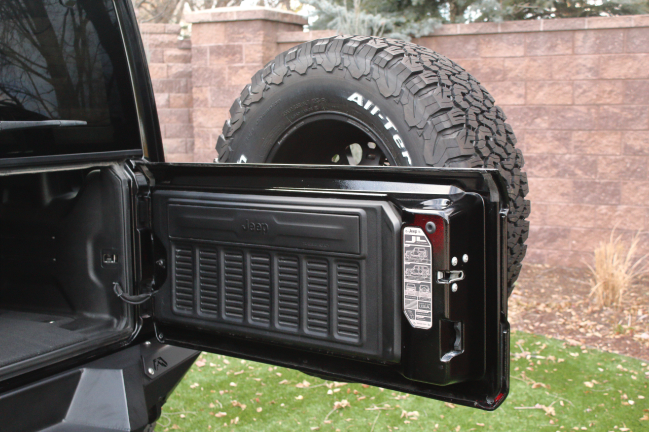 Jeep Wrangler Unlimited Sahara 2018