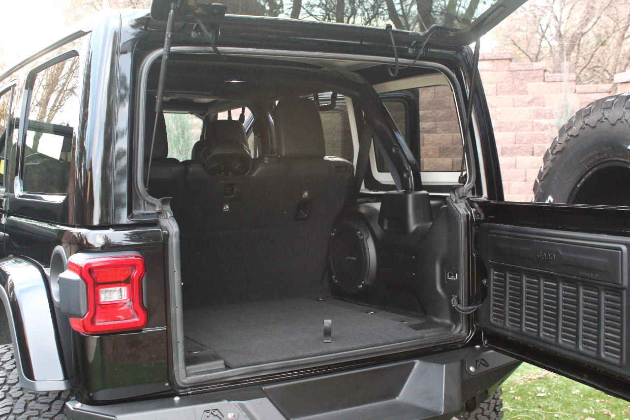 Jeep Wrangler Unlimited Sahara 2018