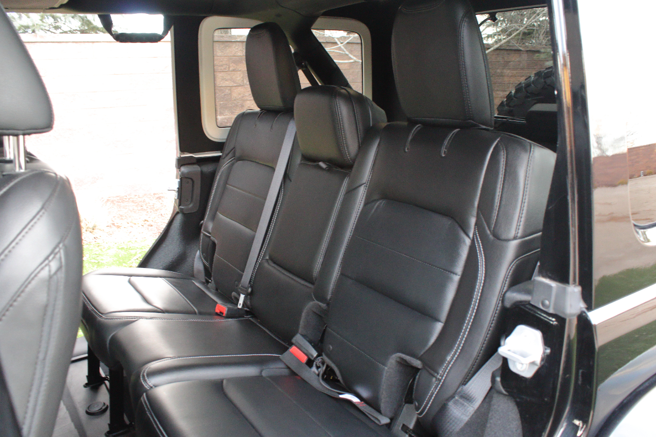 Jeep Wrangler Unlimited Sahara 2018