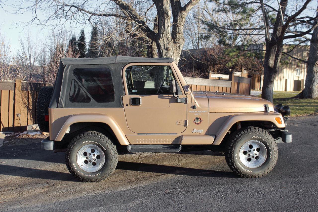 Jeep Wrangler Sahara 1999