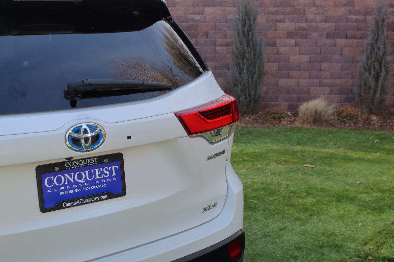 Toyota Highlander Hybrid XLE AWD 2017