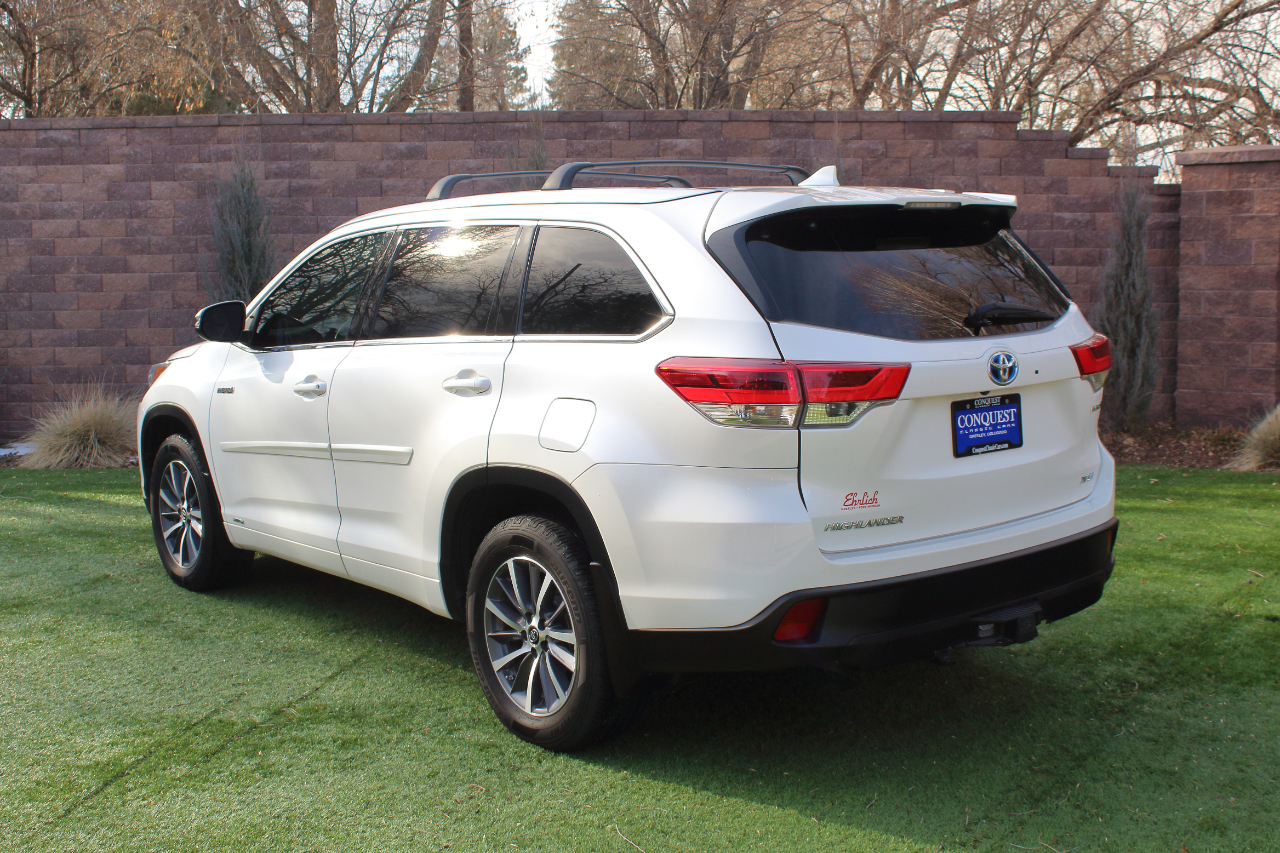 Toyota Highlander Hybrid XLE AWD 2017