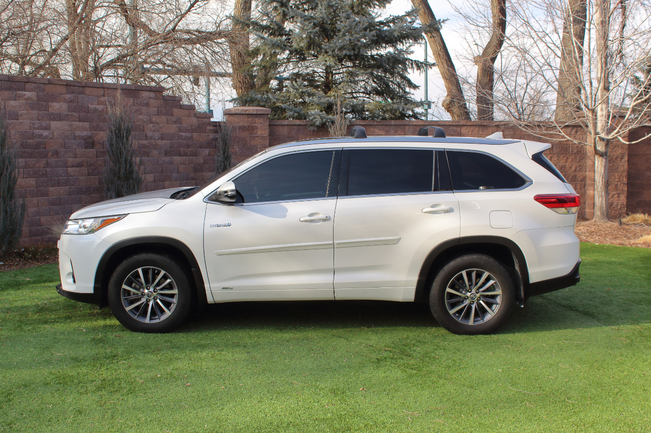 Toyota Highlander Hybrid XLE AWD 2017