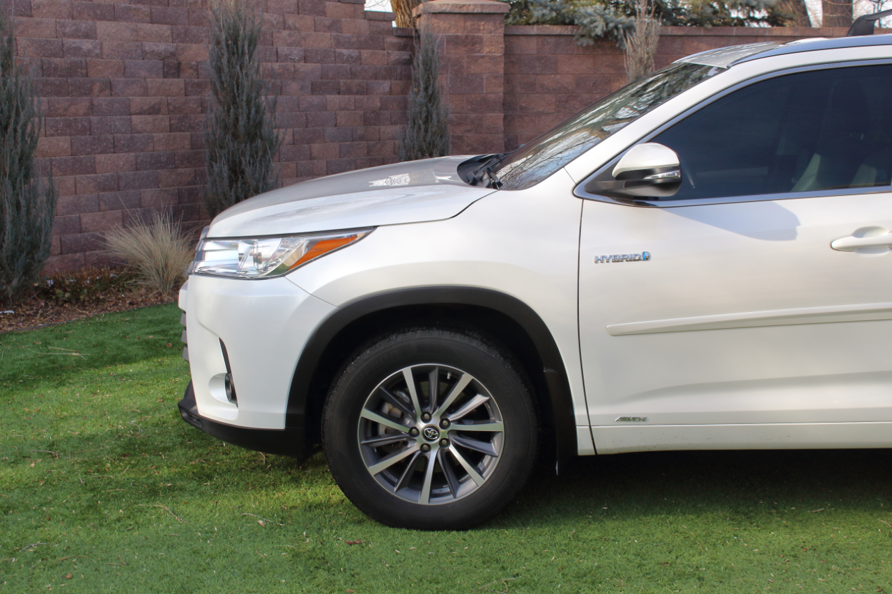 Toyota Highlander Hybrid XLE AWD 2017