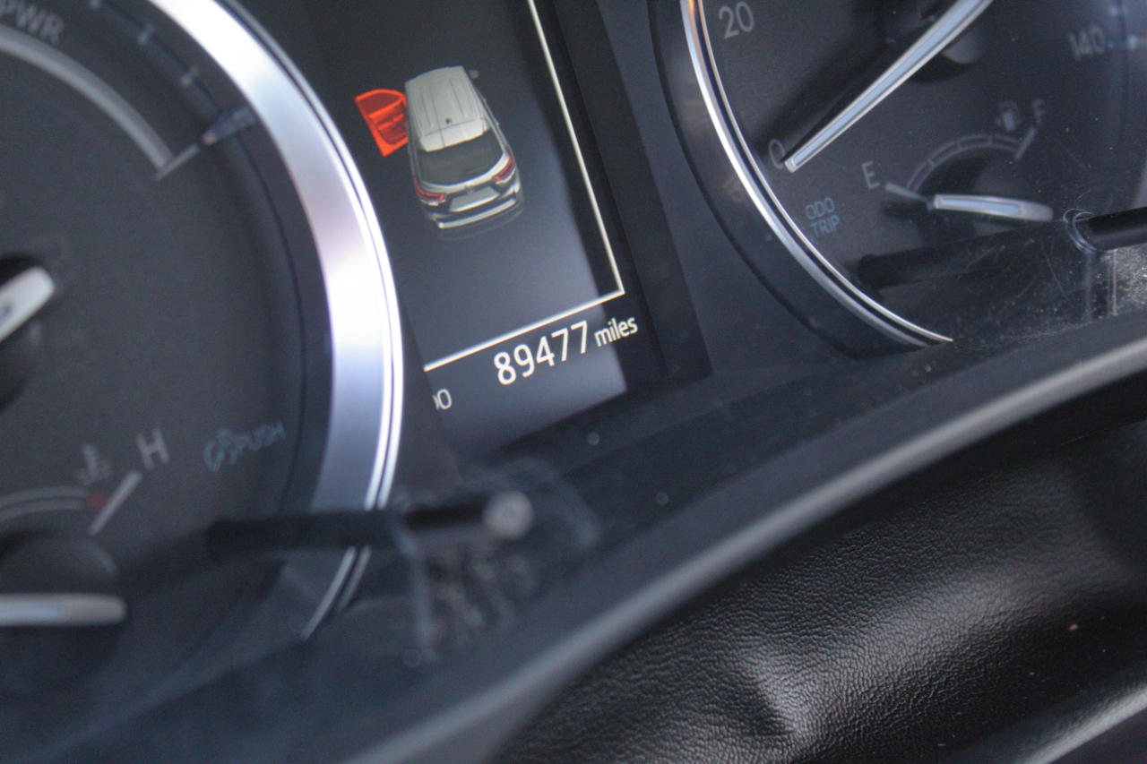 Toyota Highlander Hybrid XLE AWD 2017