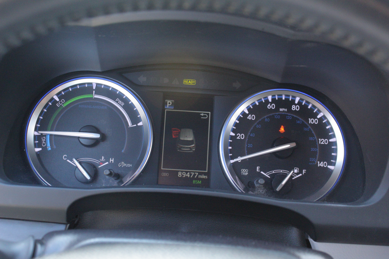 Toyota Highlander Hybrid XLE AWD 2017