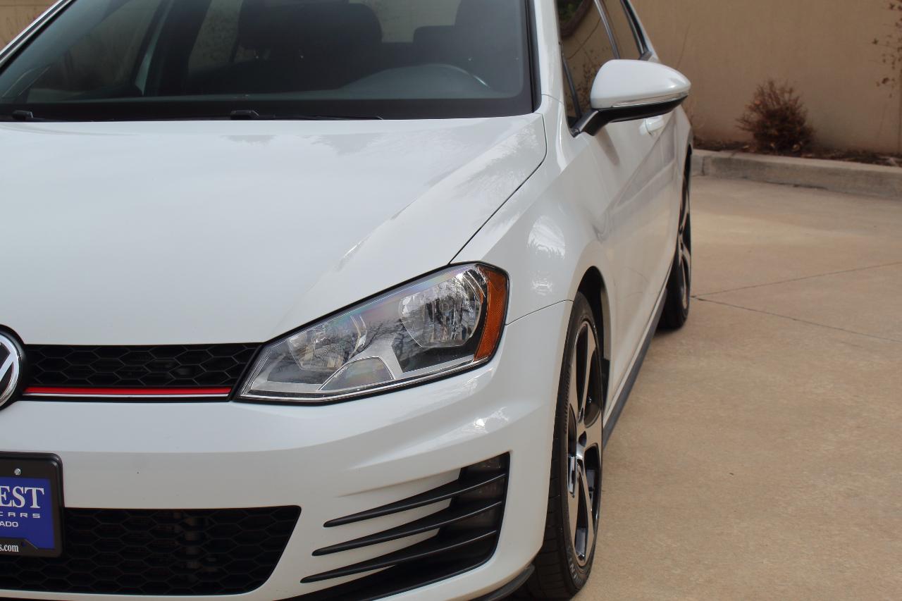 Volkswagen Golf GTI S 6A 4-Door 2017