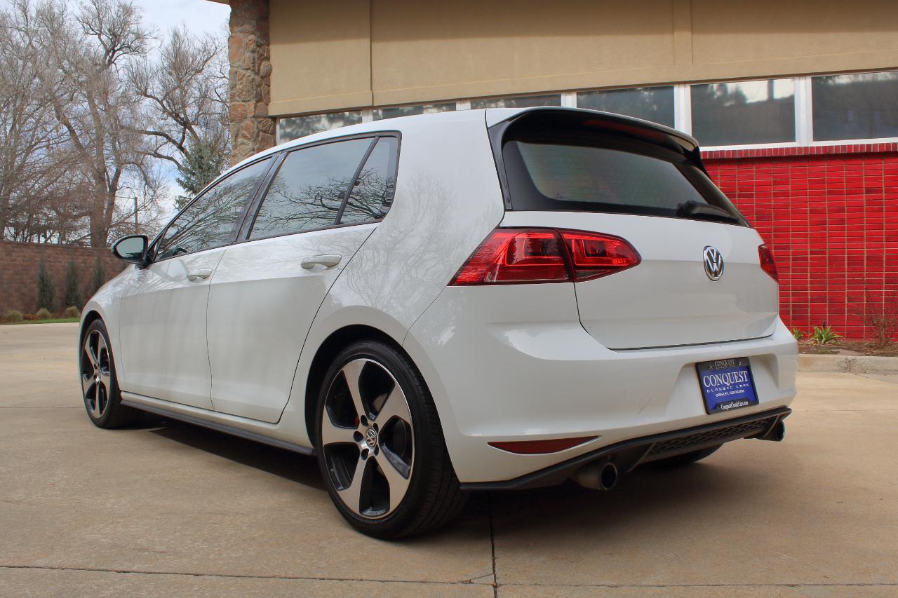 Volkswagen Golf GTI S 6A 4-Door 2017