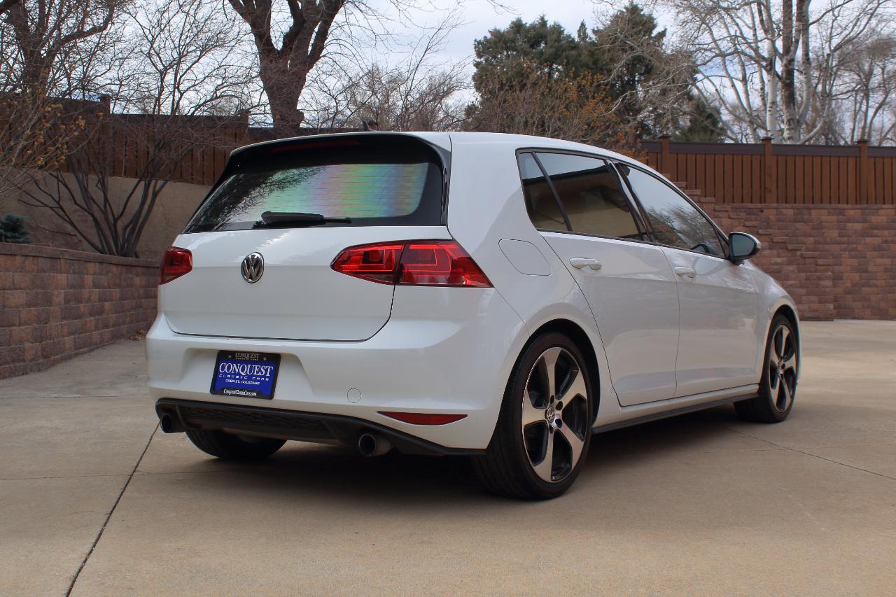 Volkswagen Golf GTI S 6A 4-Door 2017