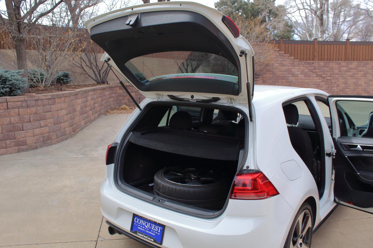 Volkswagen Golf GTI S 6A 4-Door 2017