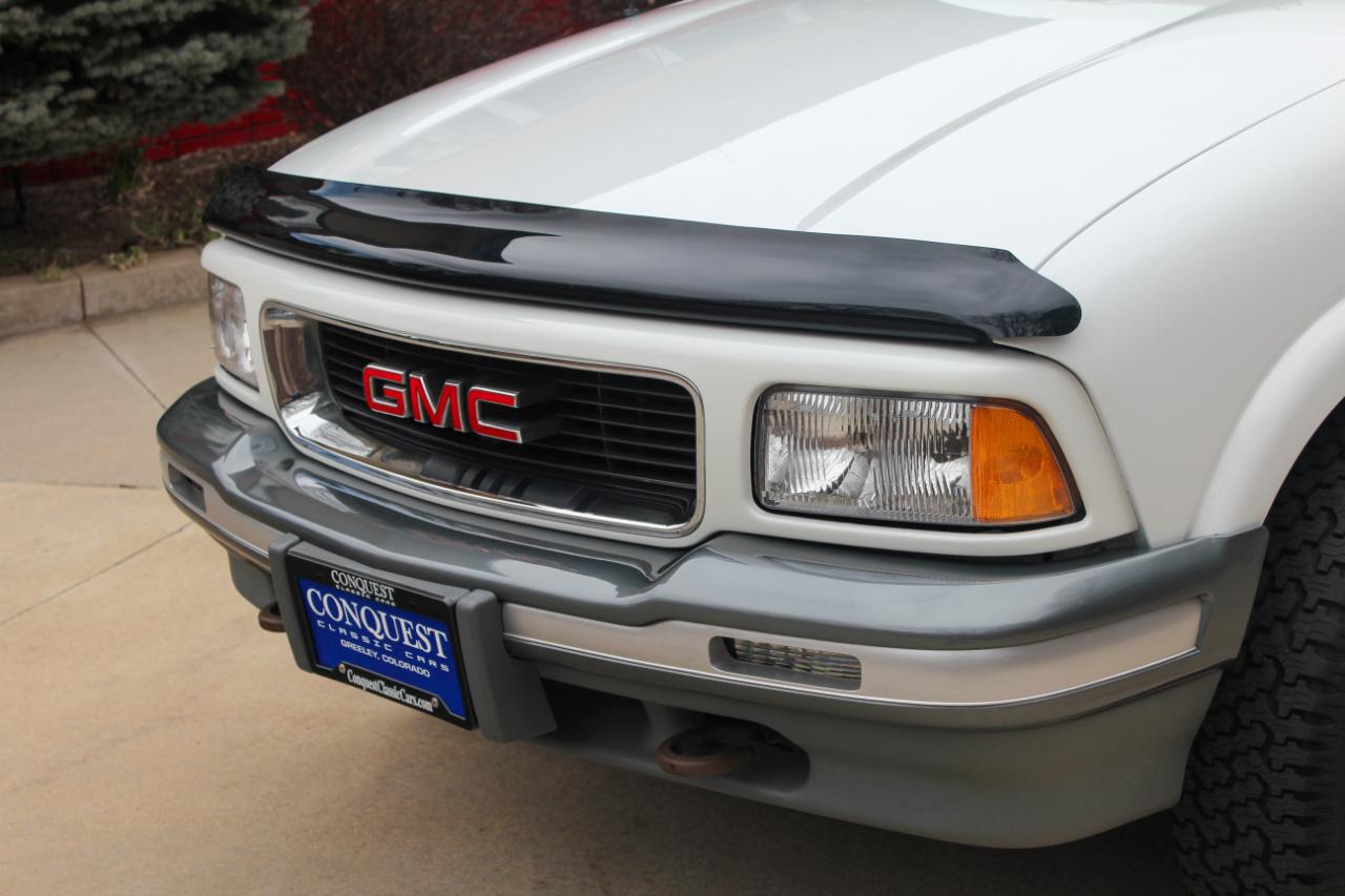 GMC Jimmy SL 4-Door 4WD 1997