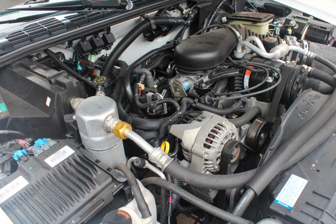 GMC Jimmy SL 4-Door 4WD 1997