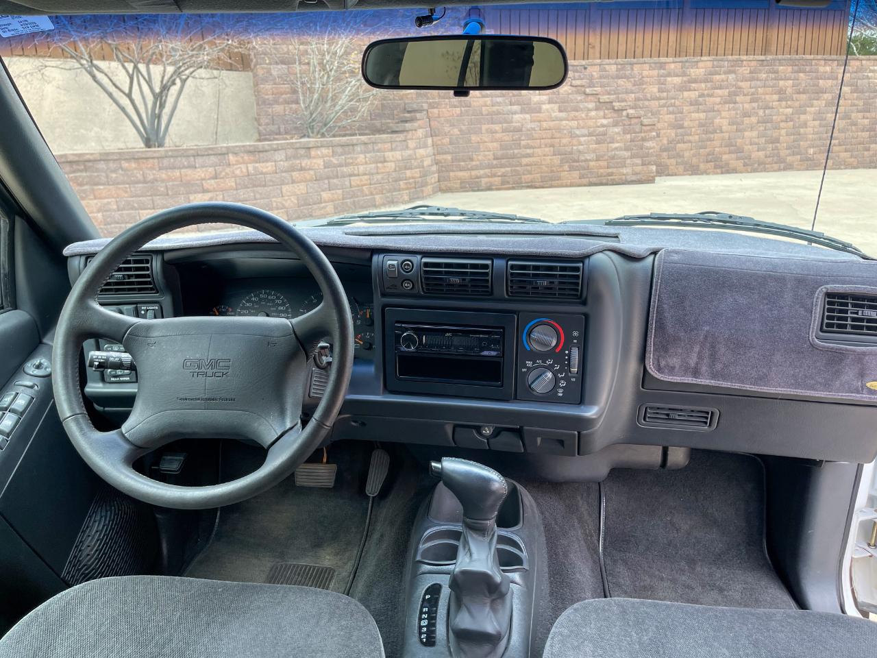 GMC Jimmy SL 4-Door 4WD 1997