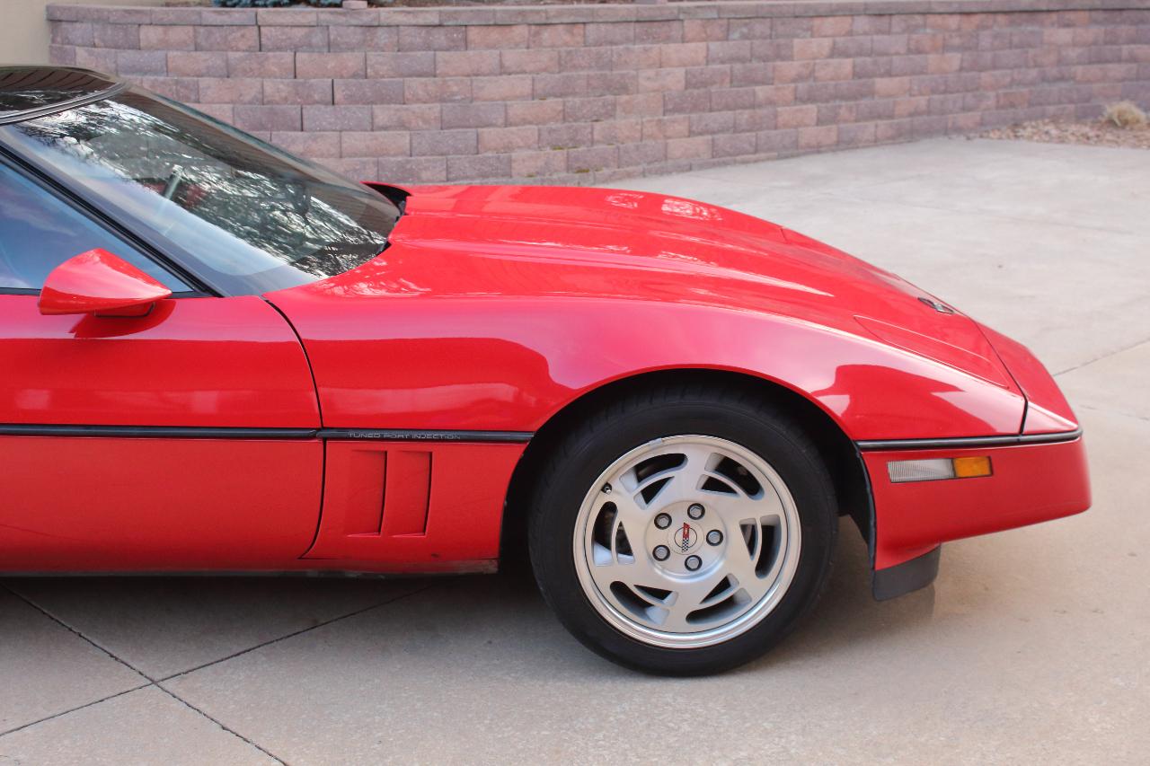 Chevrolet Corvette Coupe 1990