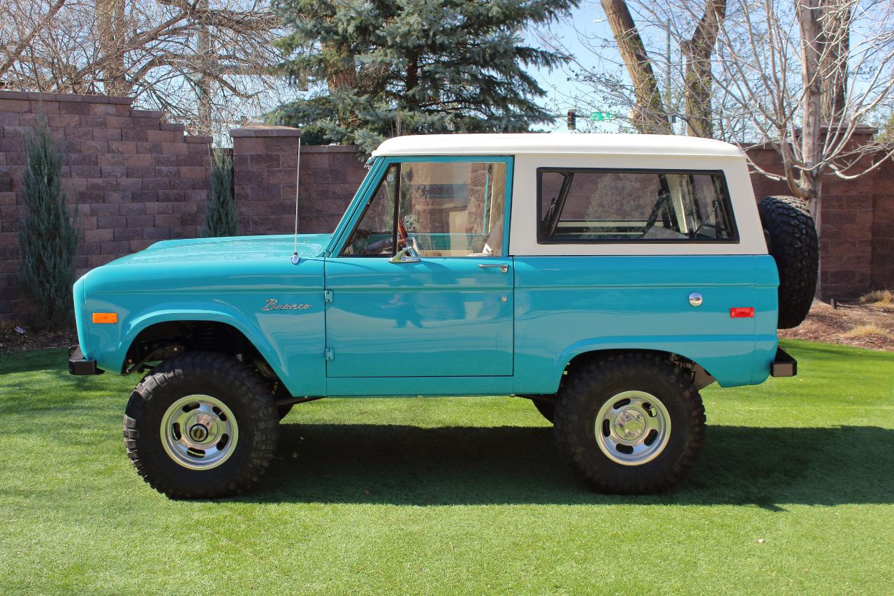 Ford Bronco  1974