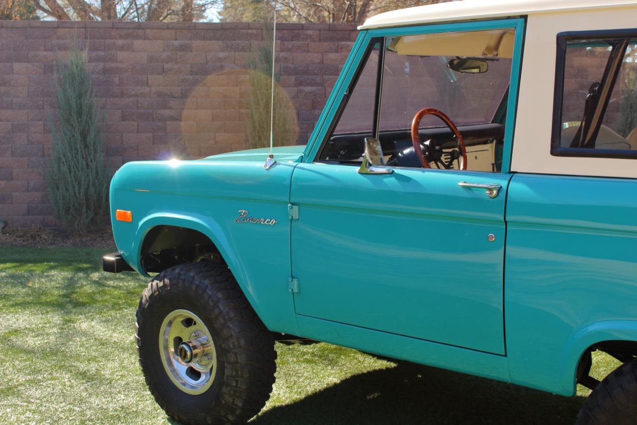 Ford Bronco  1974