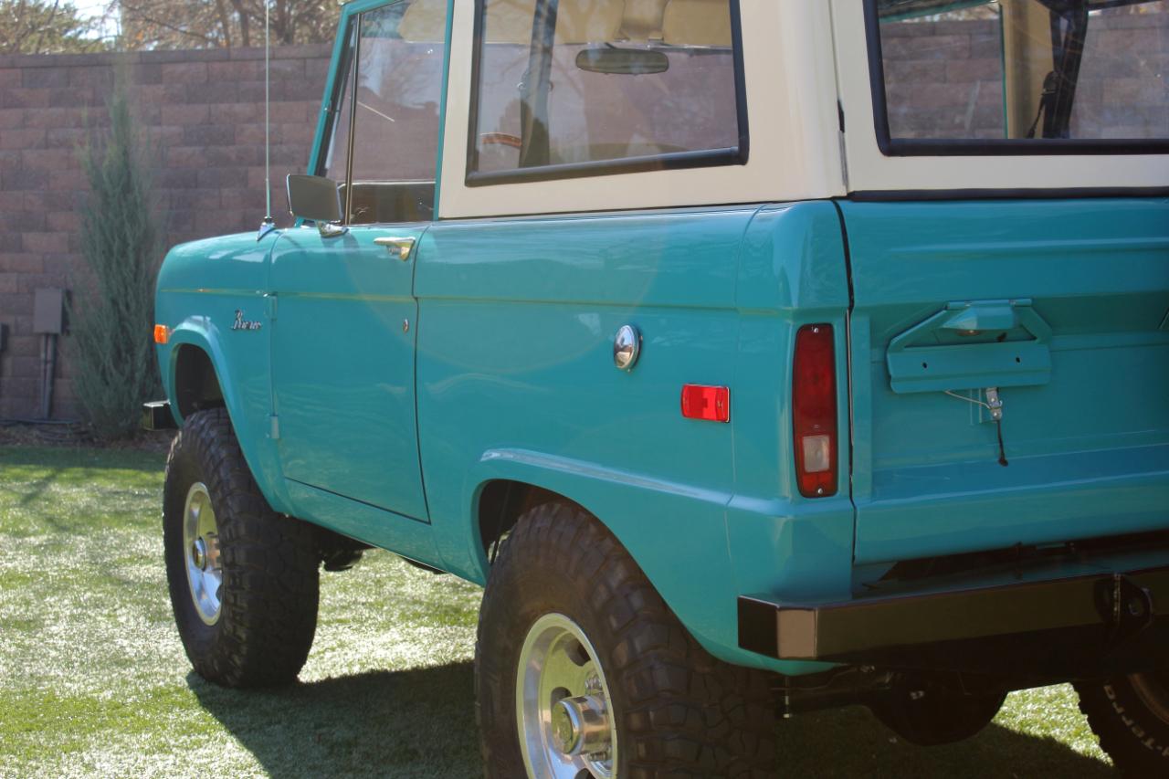 Ford Bronco  1974