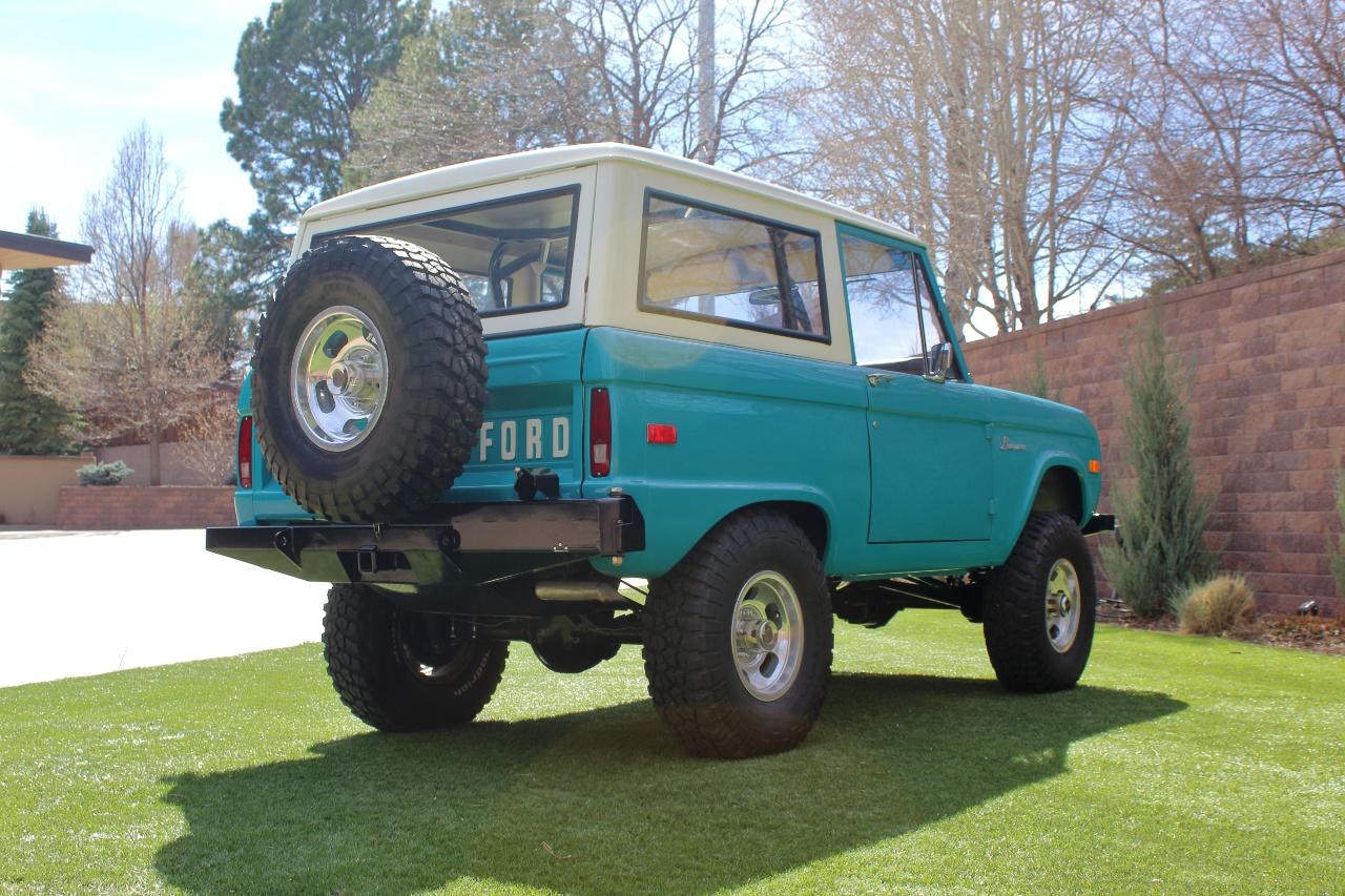 Ford Bronco  1974