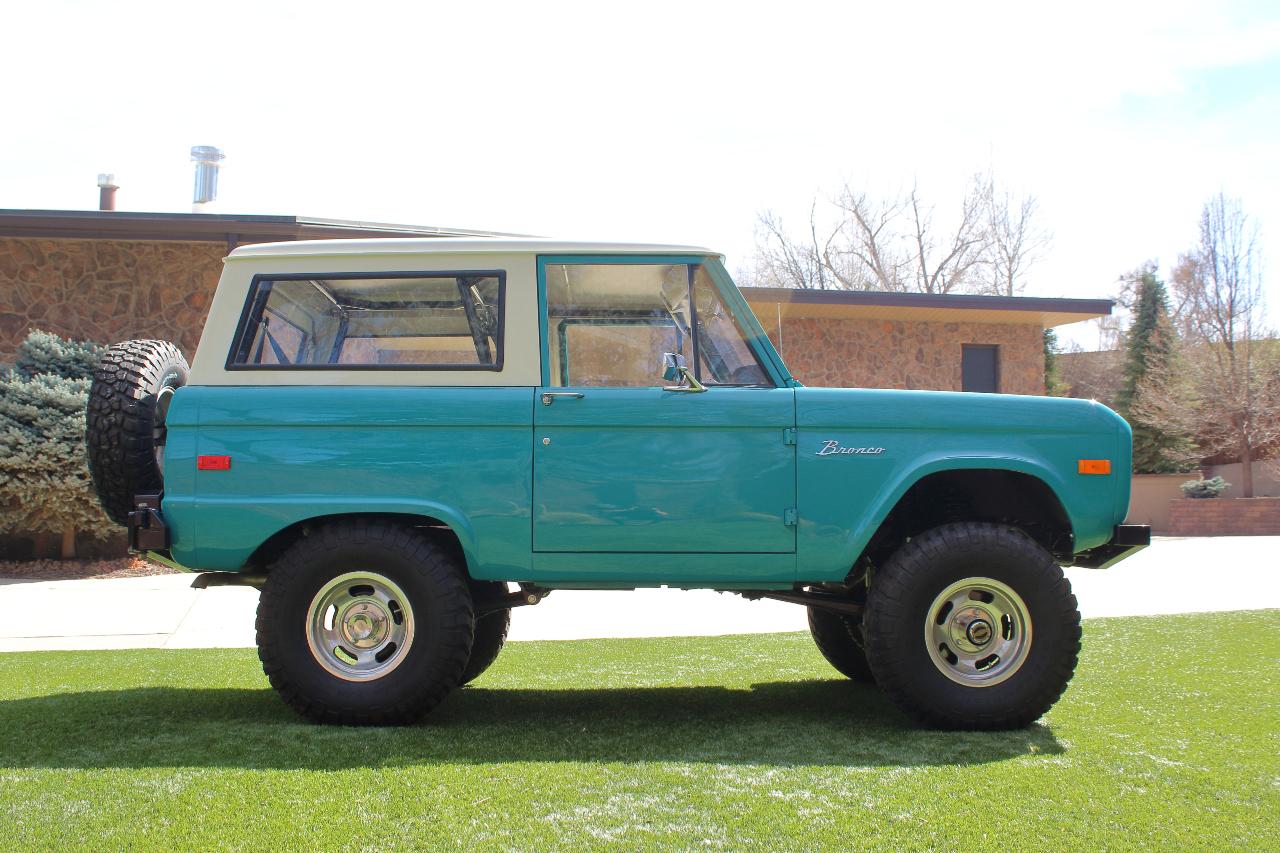 Ford Bronco  1974