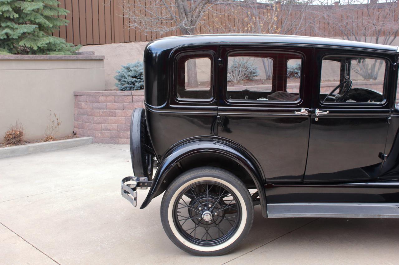 Ford Model A  1929