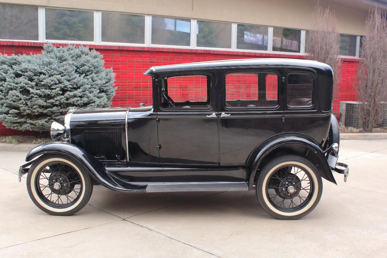 Ford Model A  1929