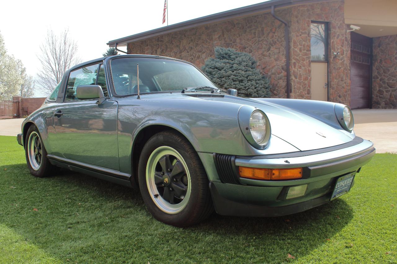 Porsche 911 Carrera 1984