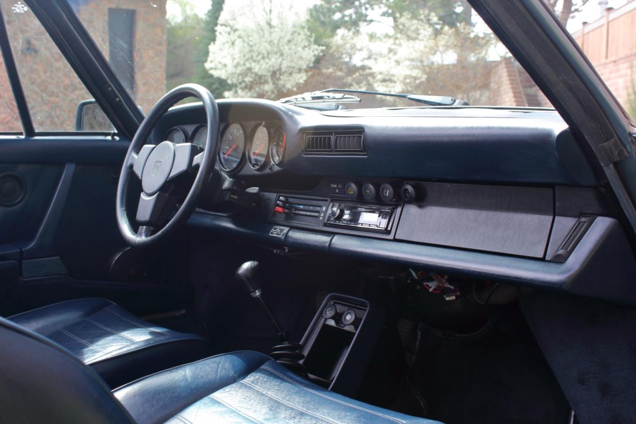 Porsche 911 Carrera 1984