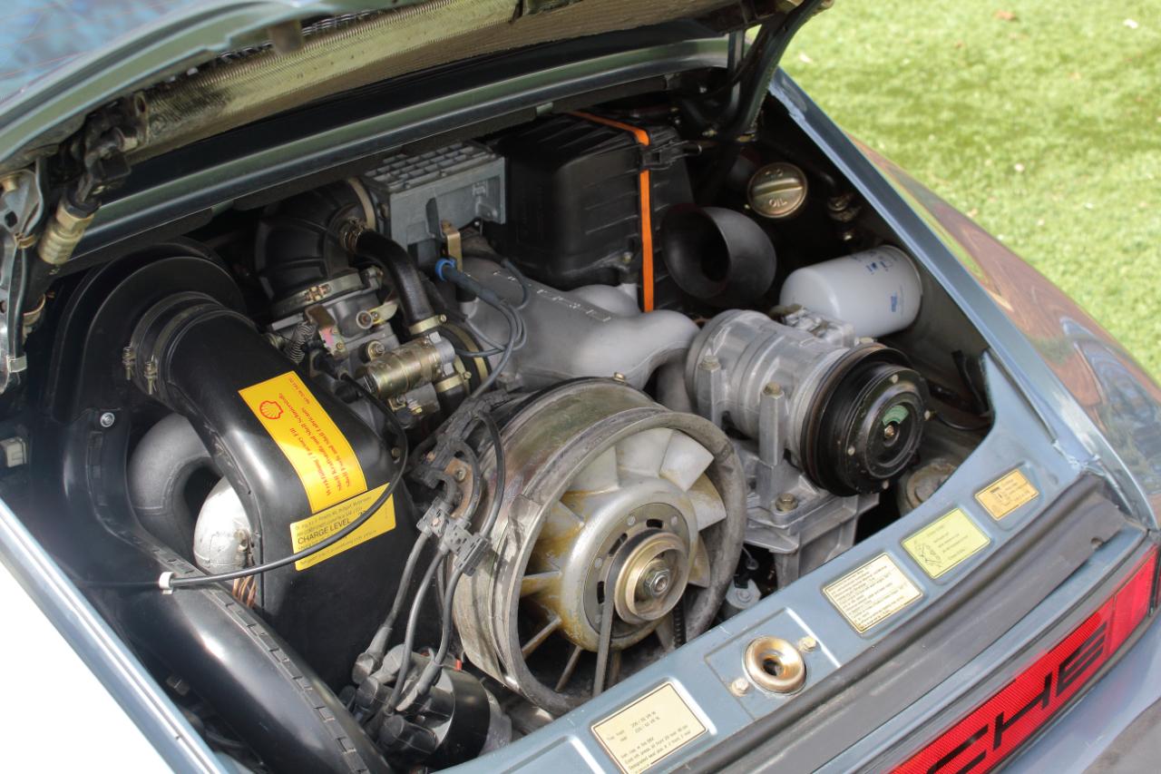 Porsche 911 Carrera 1984