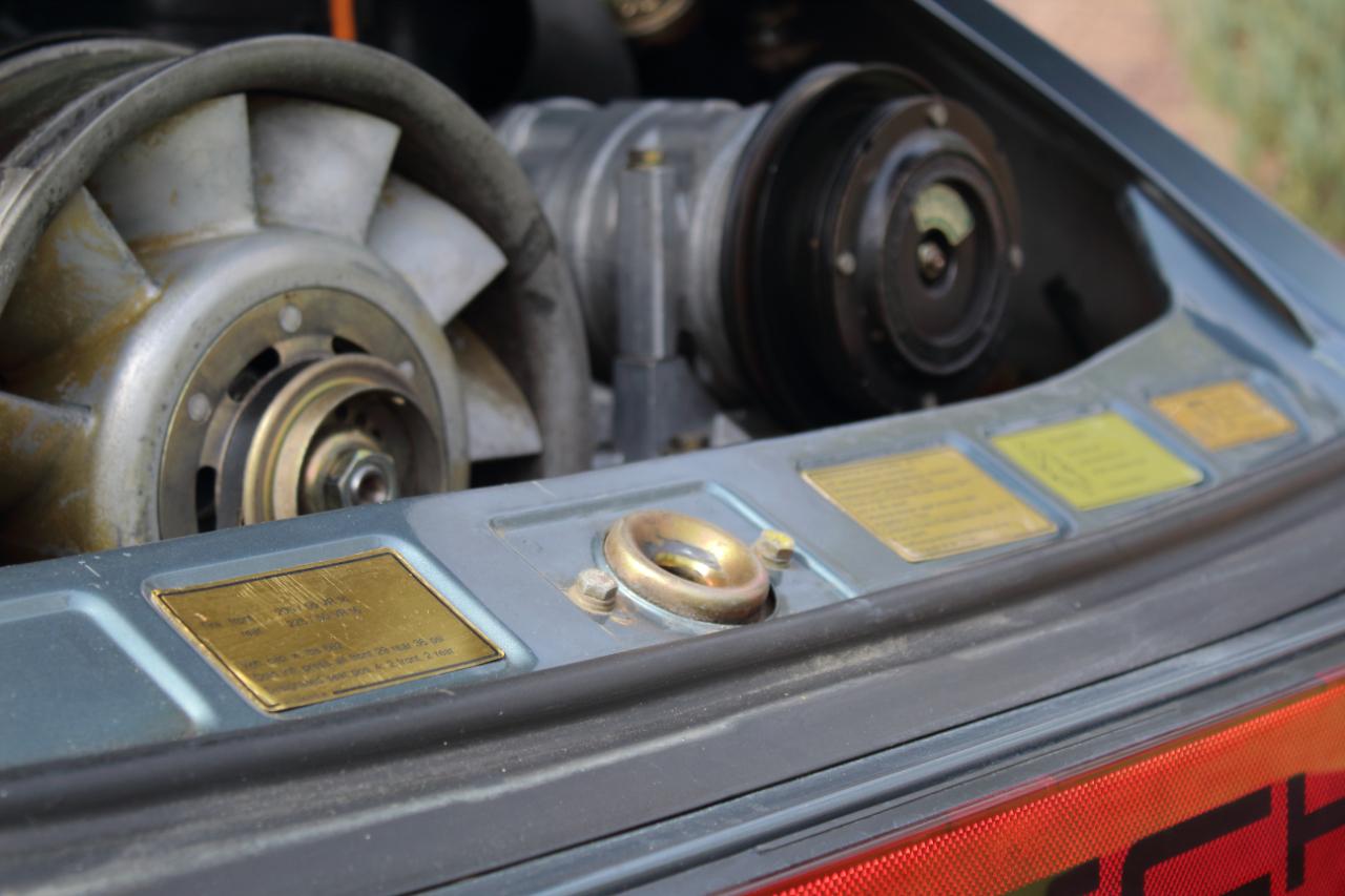 Porsche 911 Carrera 1984