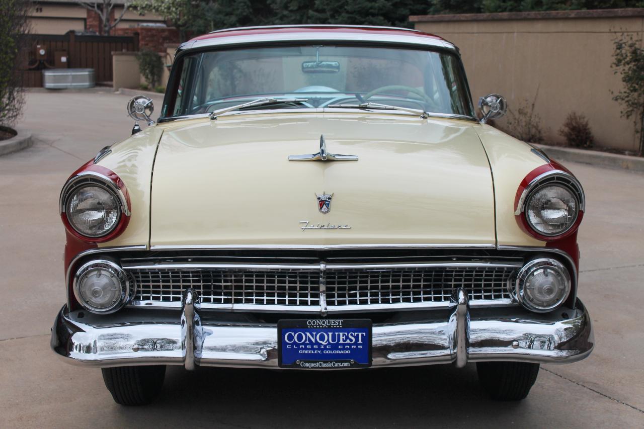 Ford Crown Victoria  1955