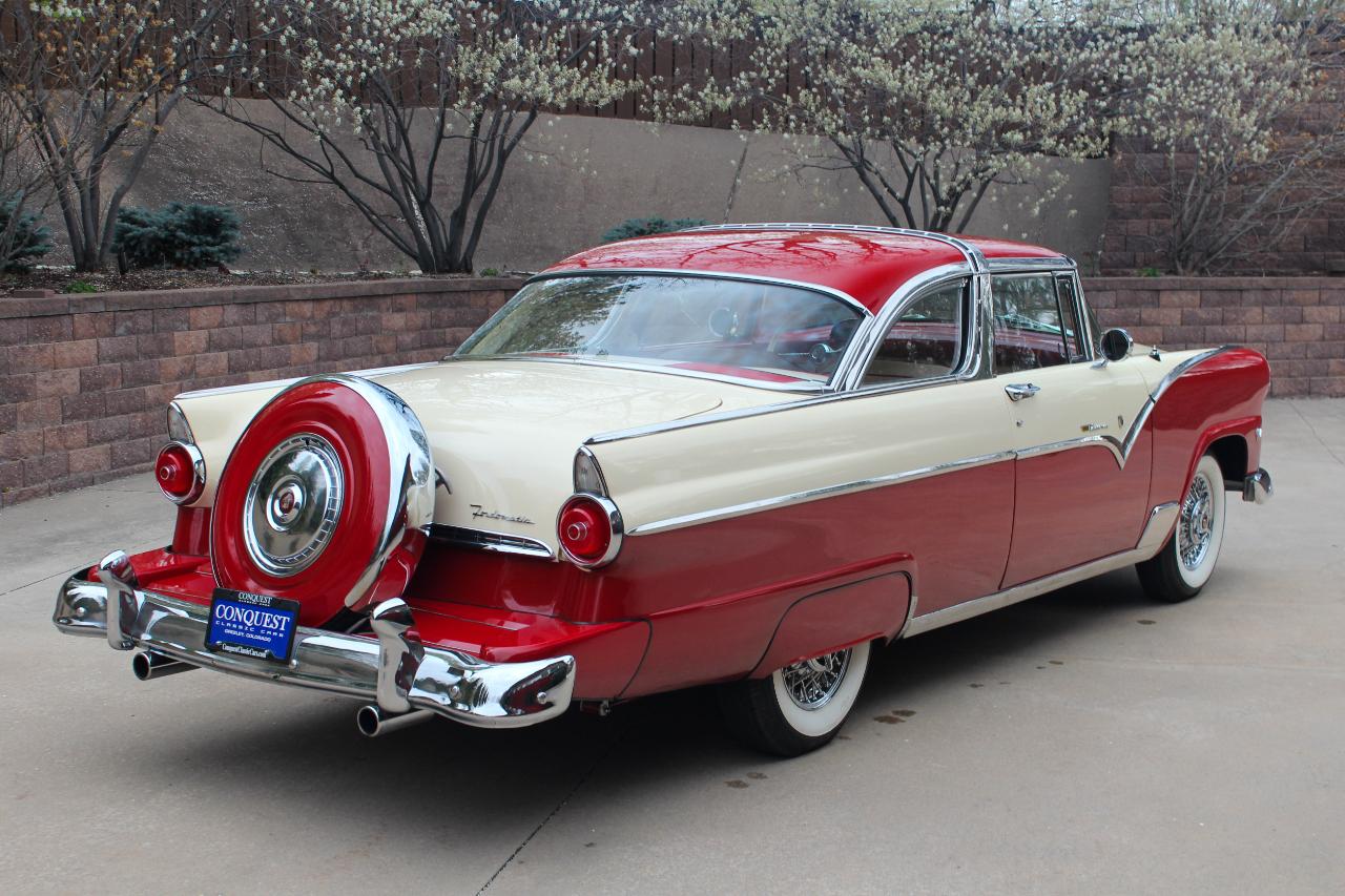 Ford Crown Victoria  1955