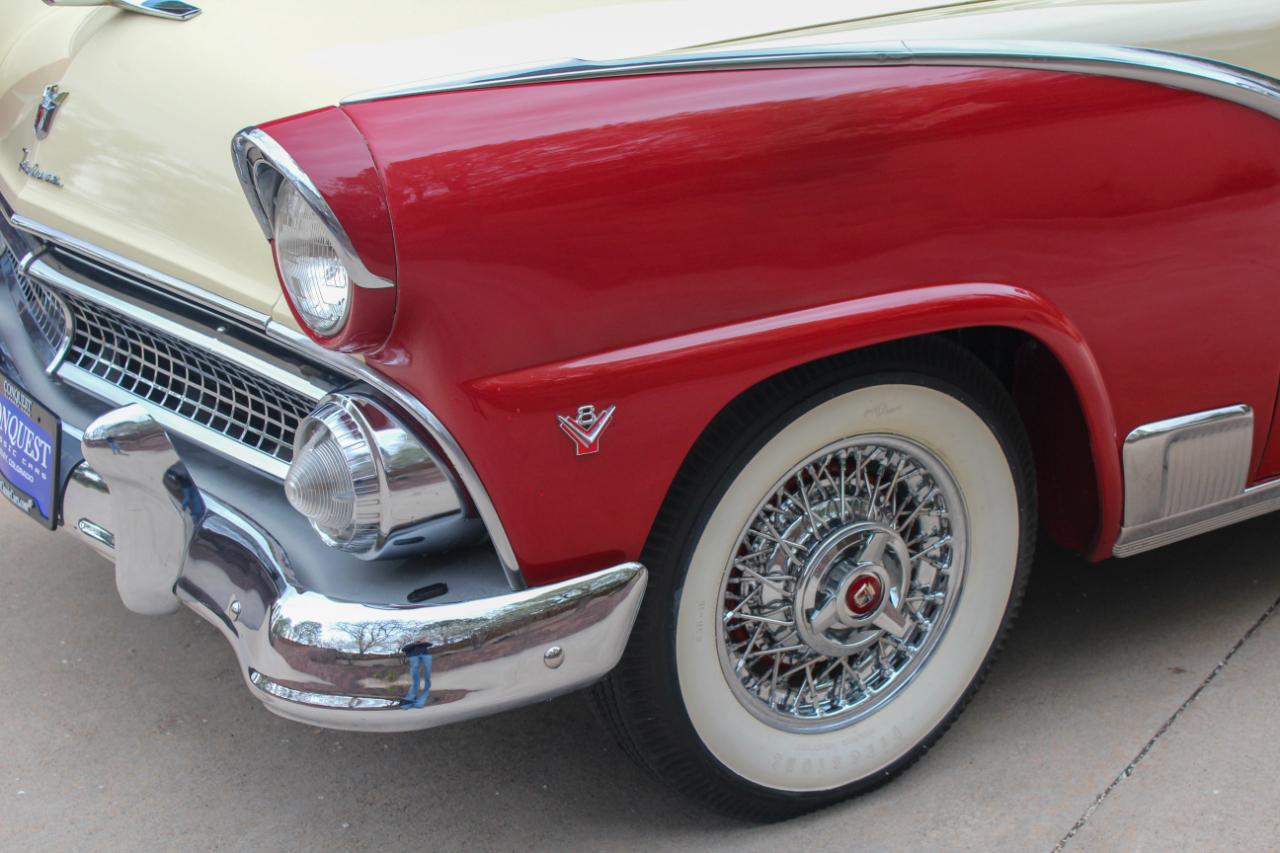 Ford Crown Victoria  1955