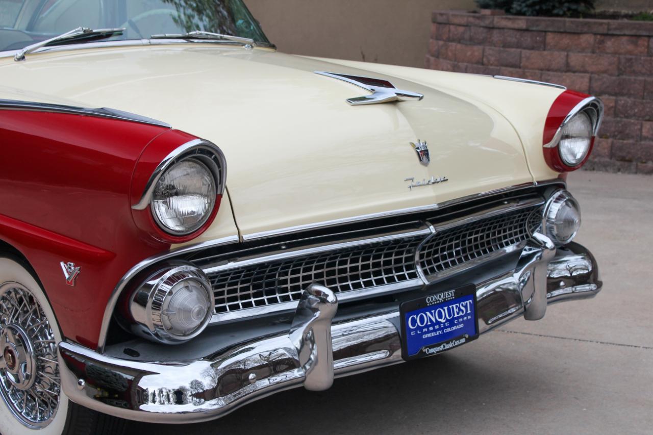 Ford Crown Victoria  1955