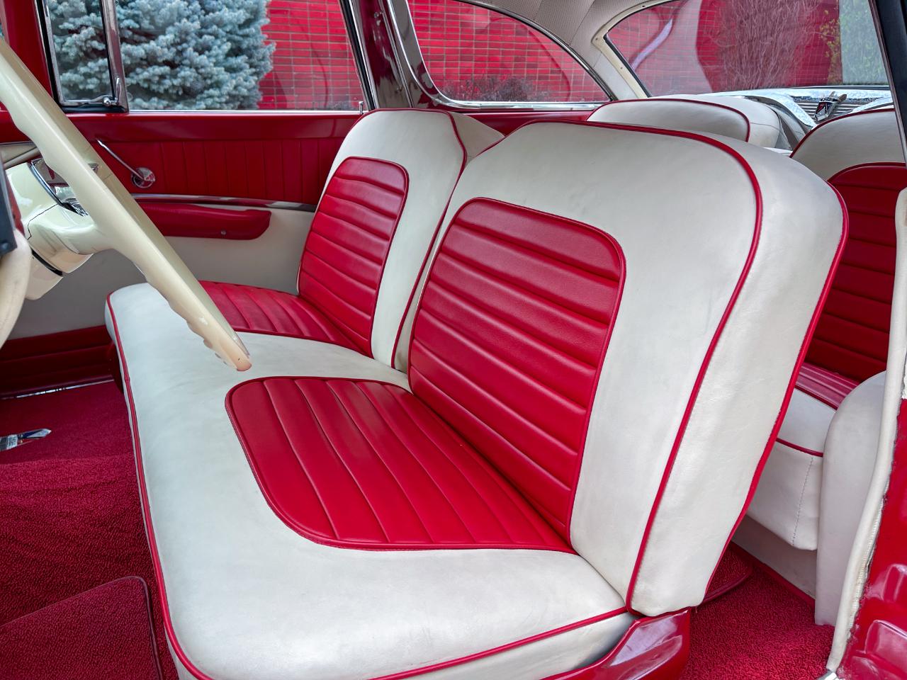 Ford Crown Victoria  1955