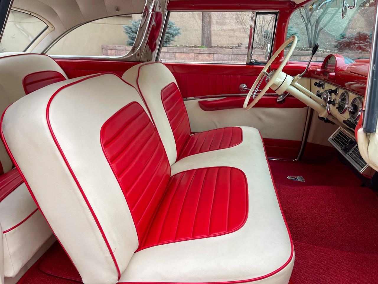 Ford Crown Victoria  1955