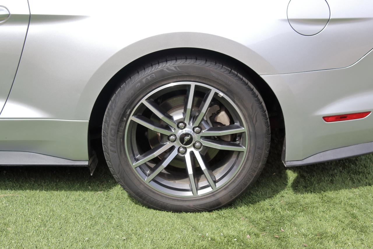 Ford Mustang EcoBoost Premium Convertible 2017