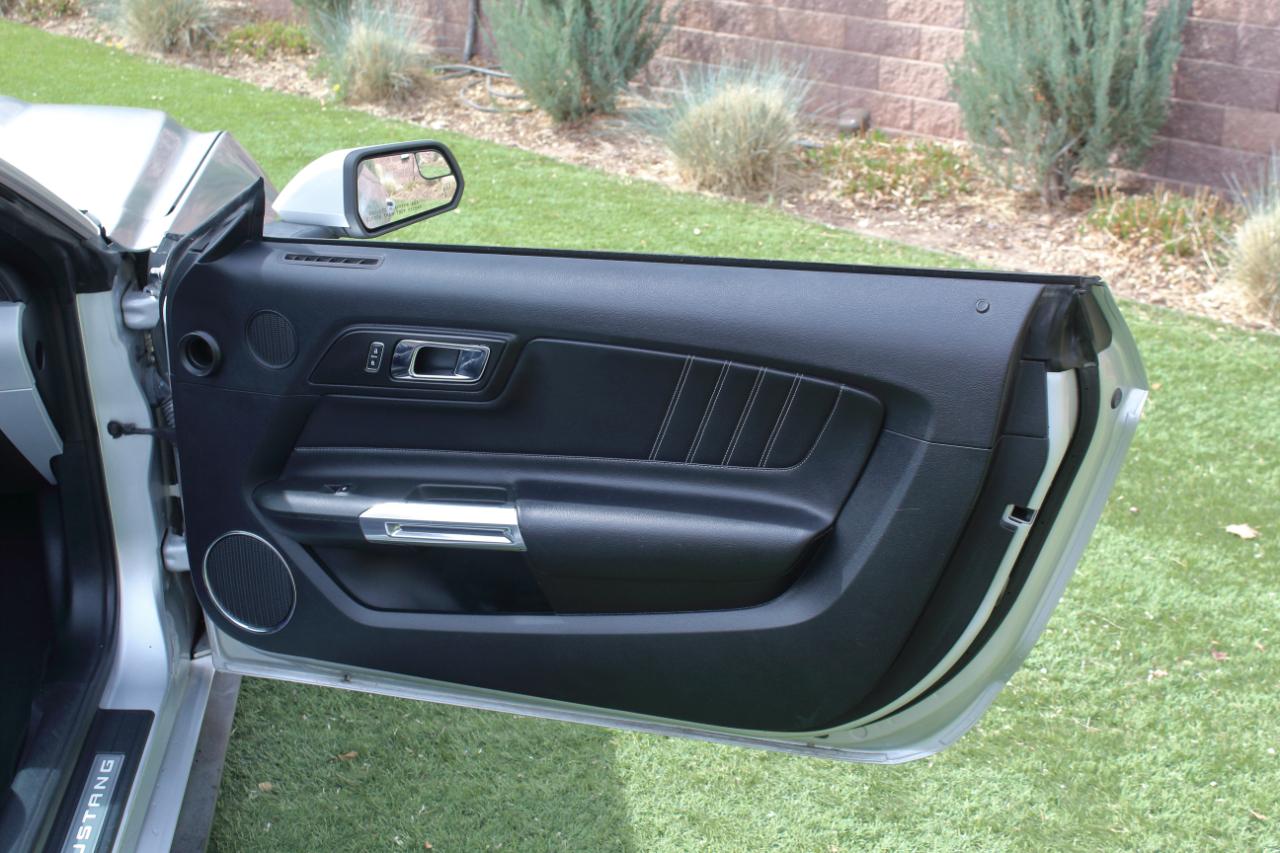 Ford Mustang EcoBoost Premium Convertible 2017