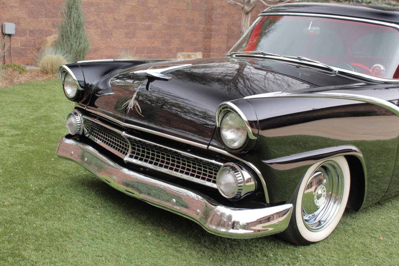 Ford Fairlane  1955