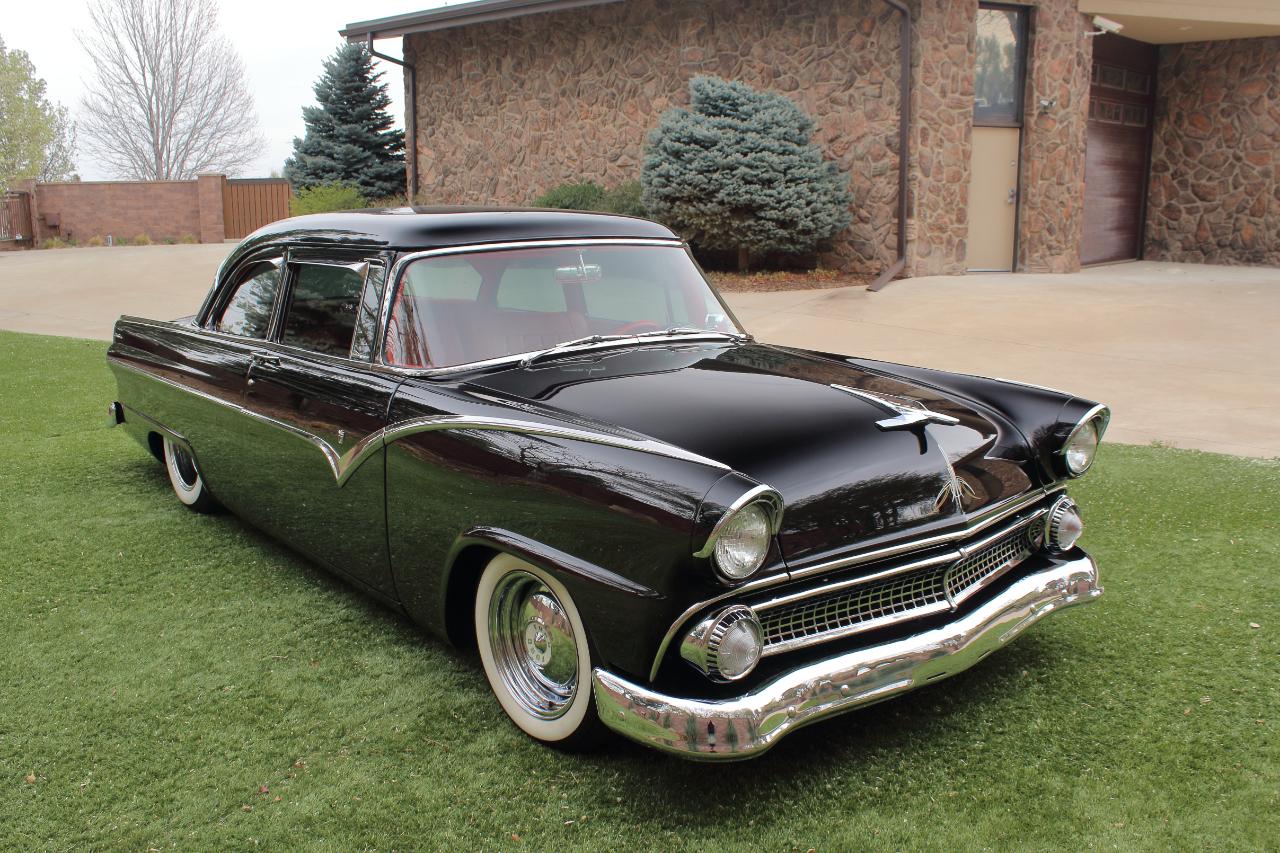 Ford Fairlane  1955