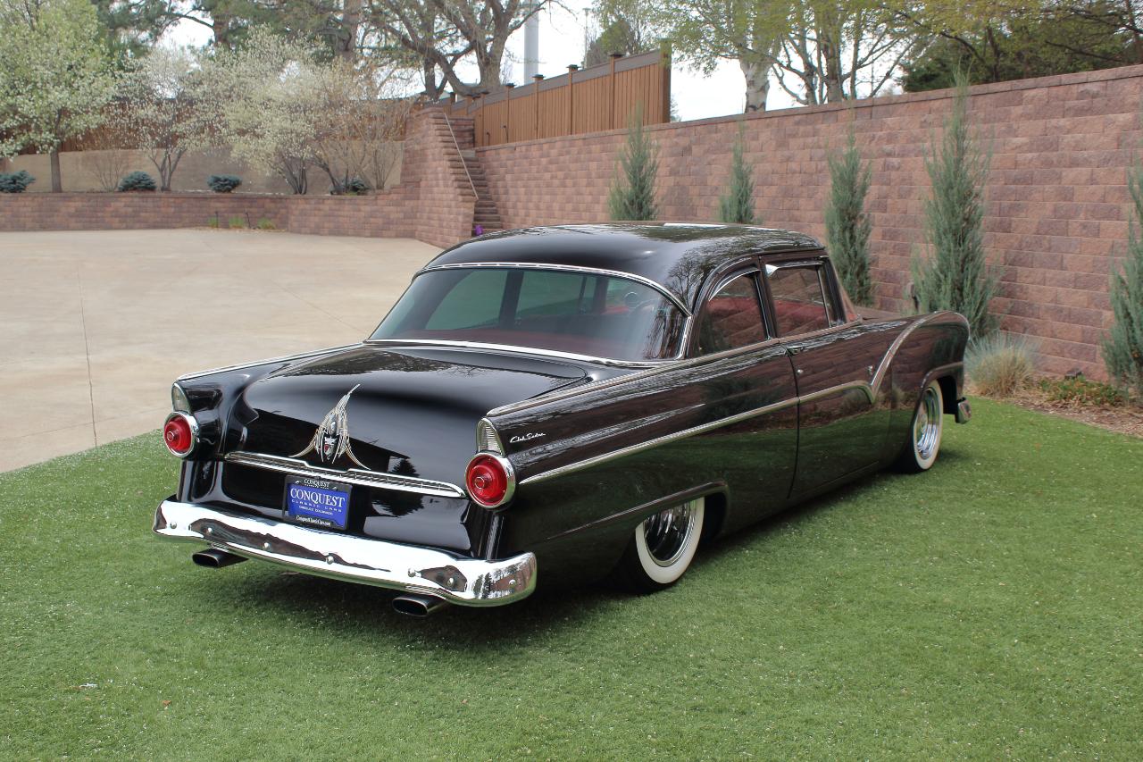 Ford Fairlane  1955