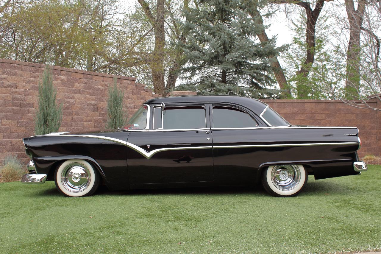 Ford Fairlane  1955