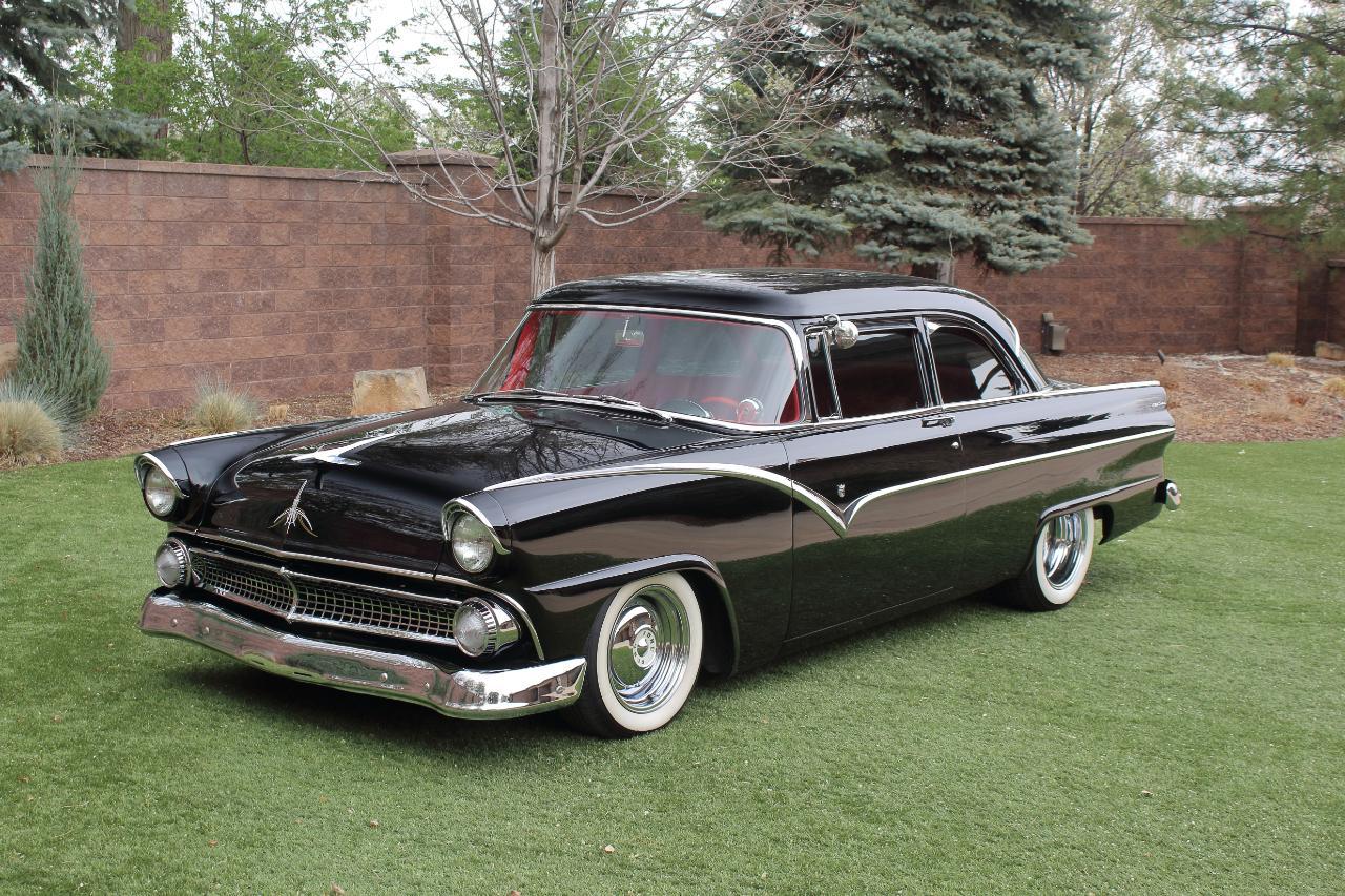Ford Fairlane  1955