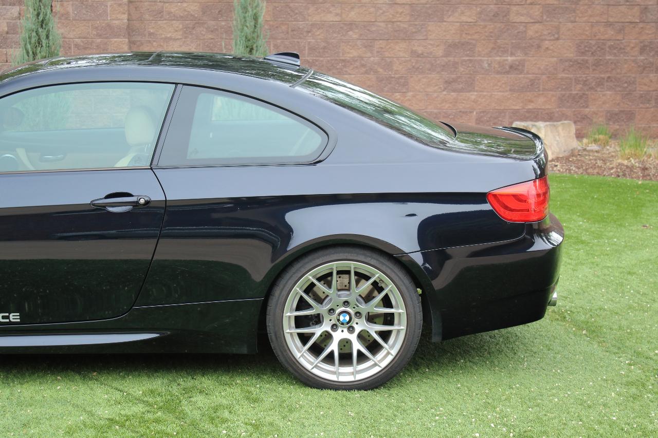 BMW M3 Coupe 2011
