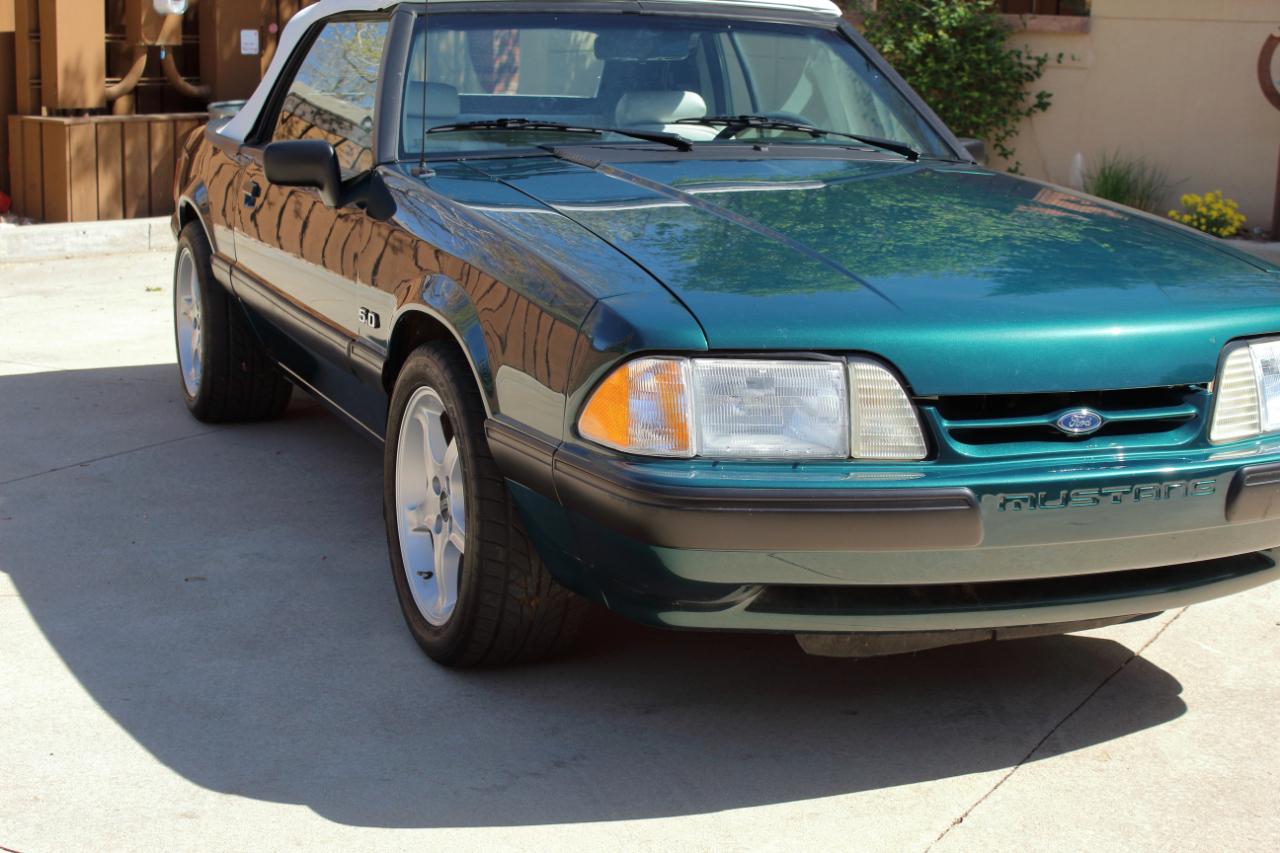 Ford Mustang LX 5.0L convertible 1991