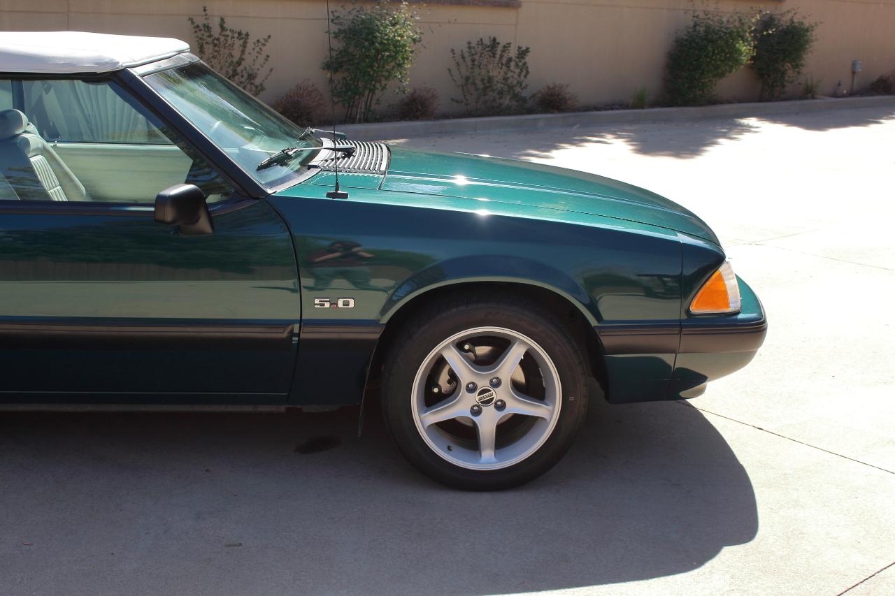 Ford Mustang LX 5.0L convertible 1991