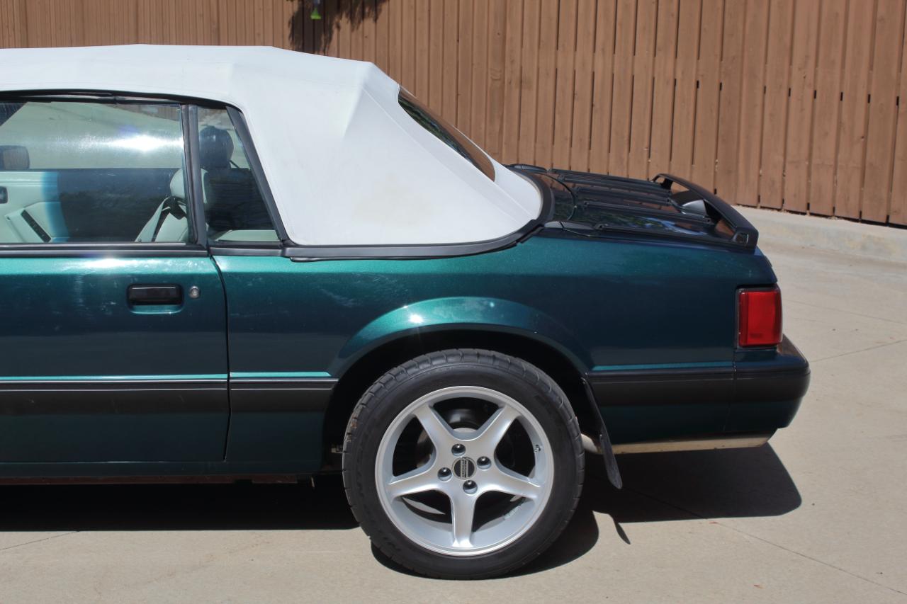 Ford Mustang LX 5.0L convertible 1991